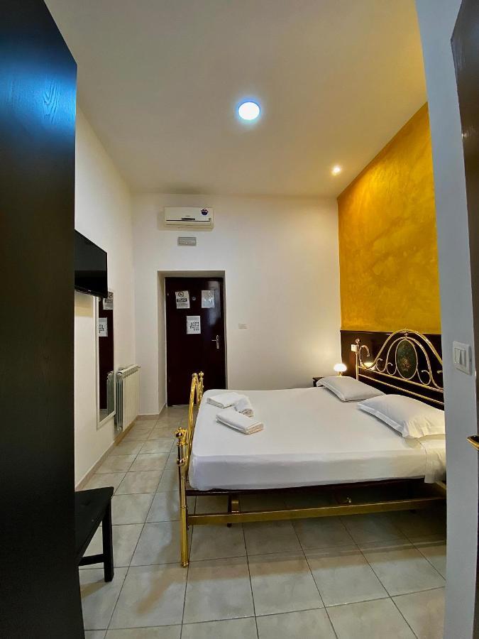 Rome Termini Rooms 4 Bagian luar foto